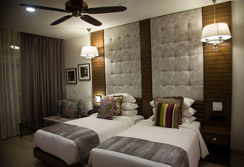 Acron Waterfront Resort 17