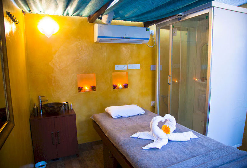 Acron Waterfront Resort 19