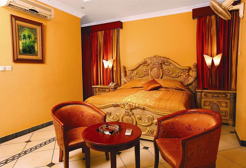 Hotel Emarald Ayurvedic Resort 10