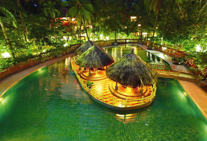 Hotel Emarald Ayurvedic Resort 13