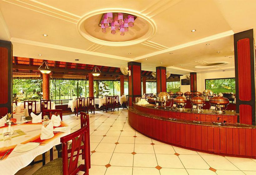 Hotel Emarald Ayurvedic Resort 5