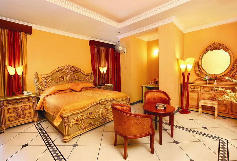 Hotel Emarald Ayurvedic Resort 6