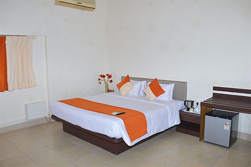 Hotel Leisure Vacations Goa By The Sal 11