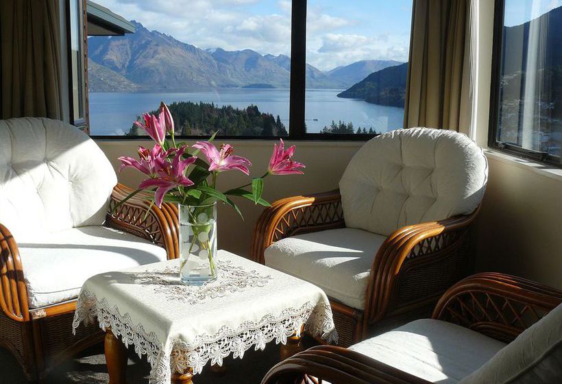 Hotel Balmoral Lodge 7