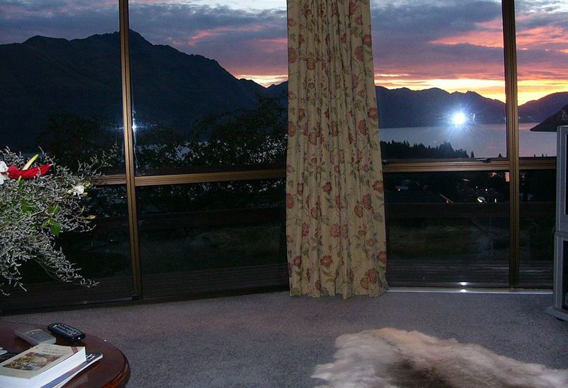 Hotel Balmoral Lodge 8