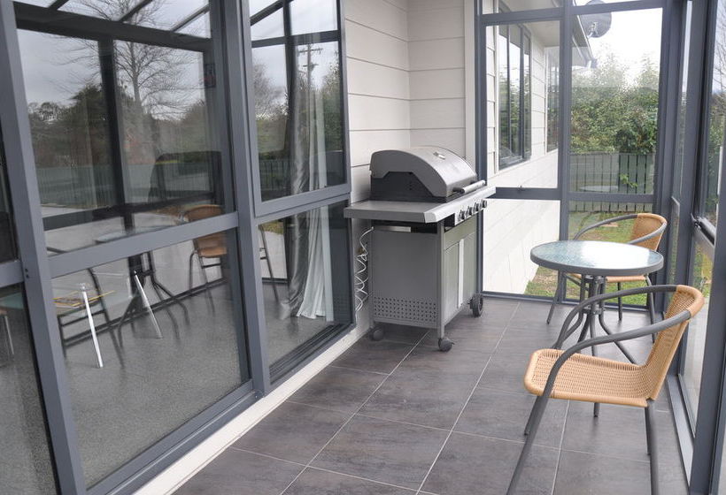 Motel Birchwood Cottages 1