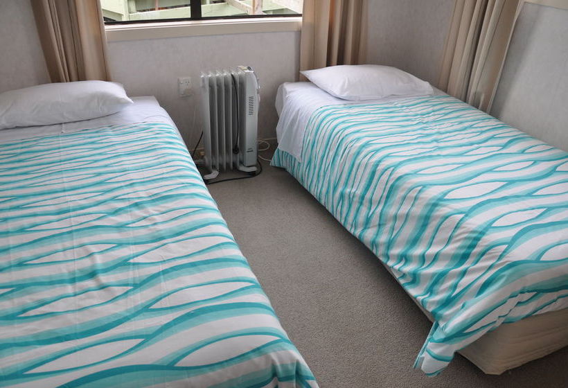 Motel Birchwood Cottages 10