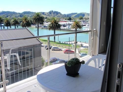 Marinaview Apartments 11