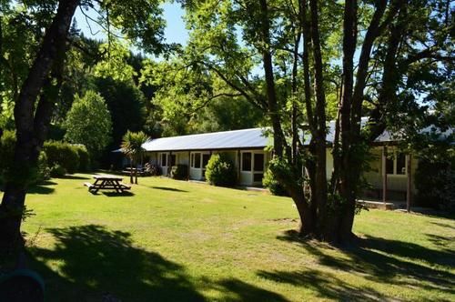 Hotel Alpine Adventure Holiday Park 13