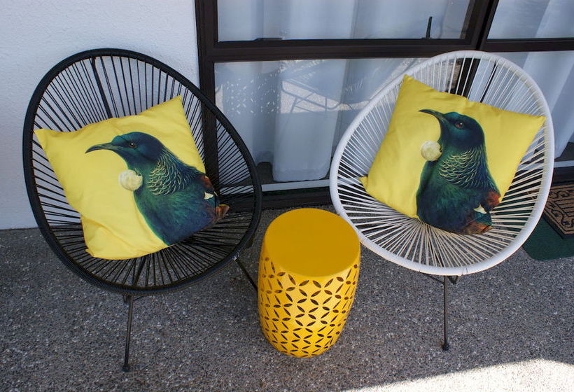 Pension 73 Milton 17