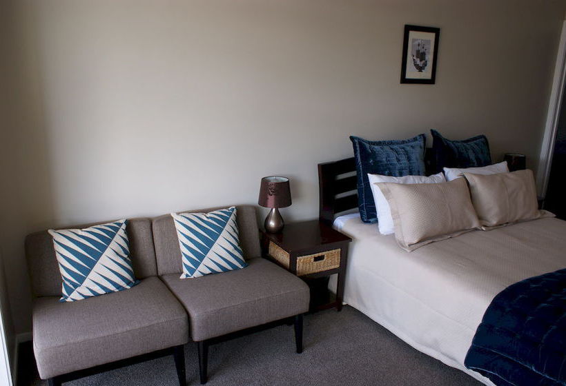 Pension 73 Milton 19