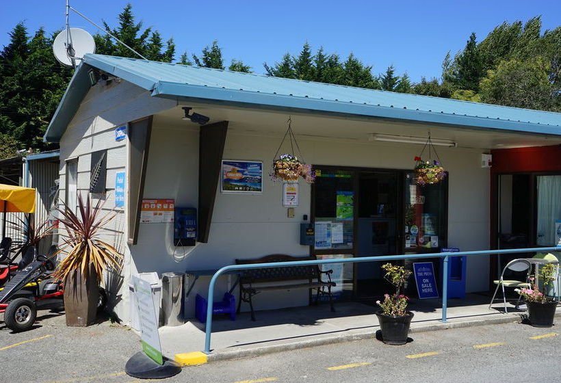 Hotel North South Holiday Park 1