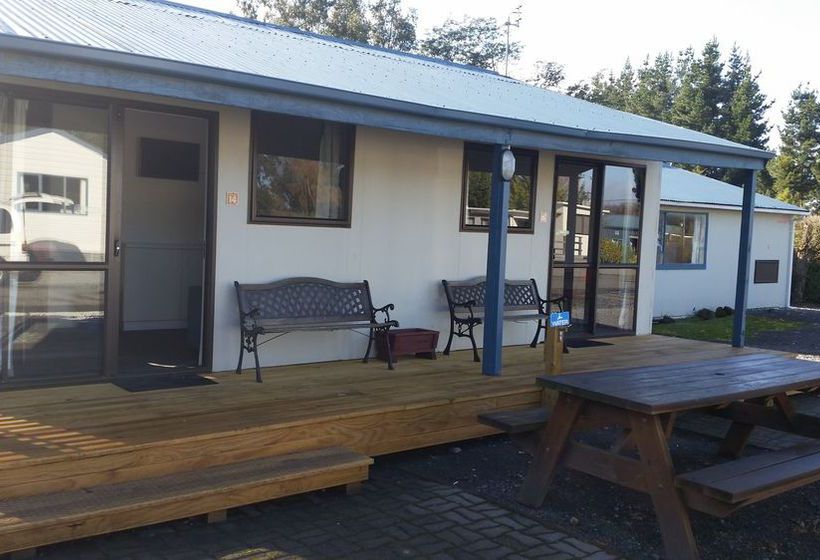 Hotel North South Holiday Park 11