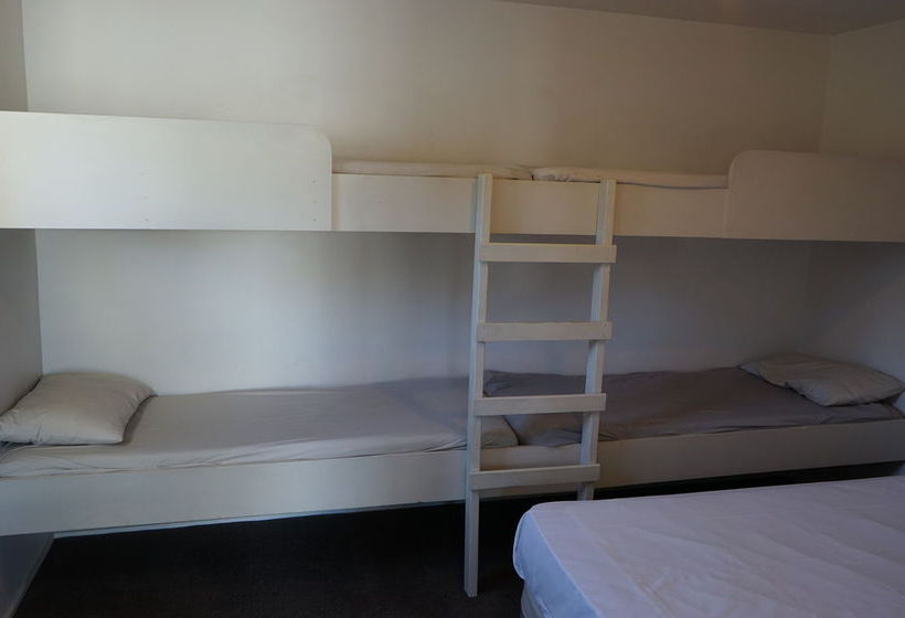 Hotel North South Holiday Park 12