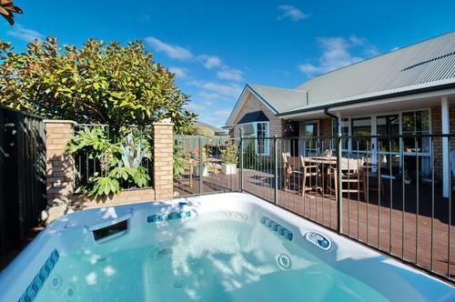 Pension Magnolia Rose Bed & Breakfast 2