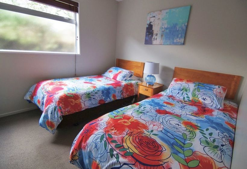 Sumner Bay Motel & Apartments 5