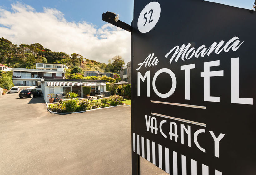 Ala Moana Motel 6