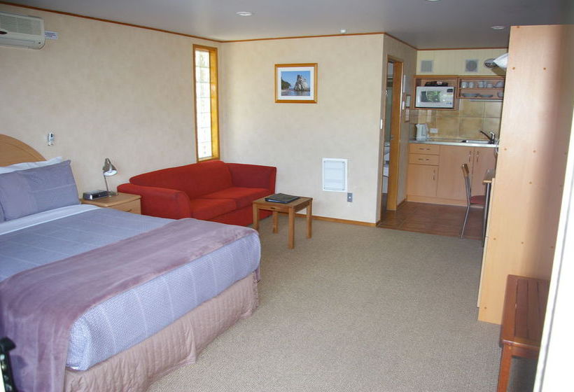 Hotel Hahei Holiday Resort 8