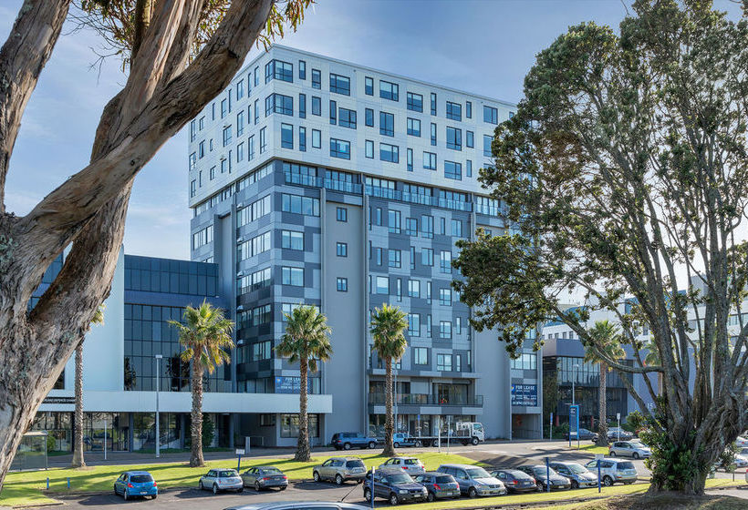 Mcentral Apartments Manukau 17