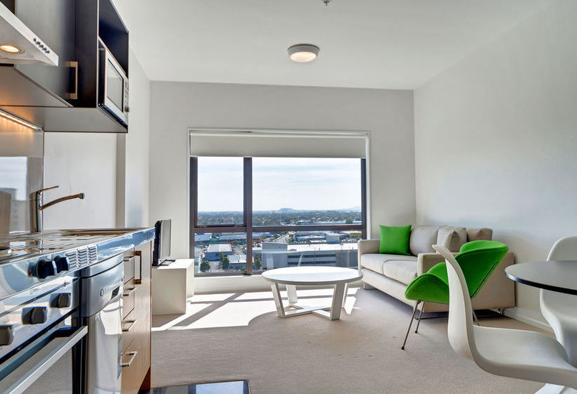 Mcentral Apartments Manukau 8