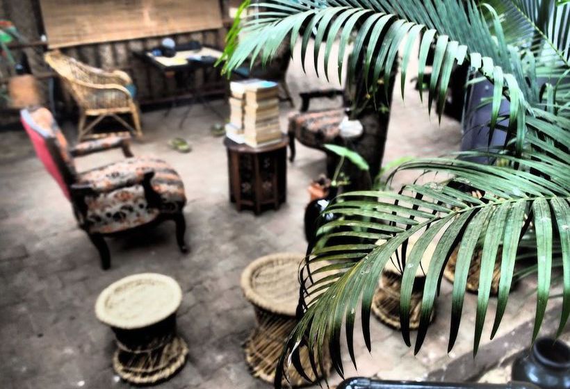 Hotel The Palm Trees Resort 11