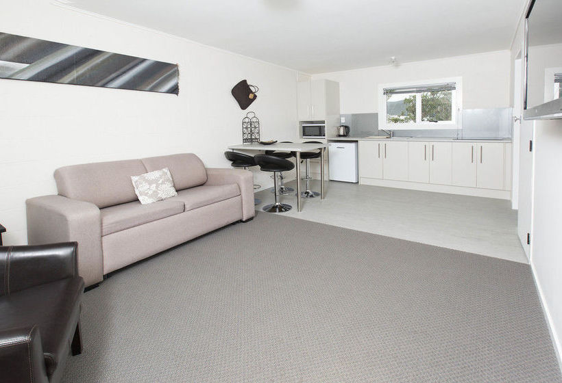 Marina Court Motel Whangarei