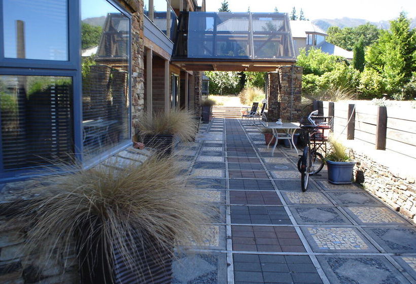 Amuri House Boutique Motel 7