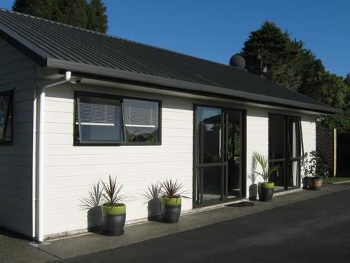 Birchgrove Cottage 3