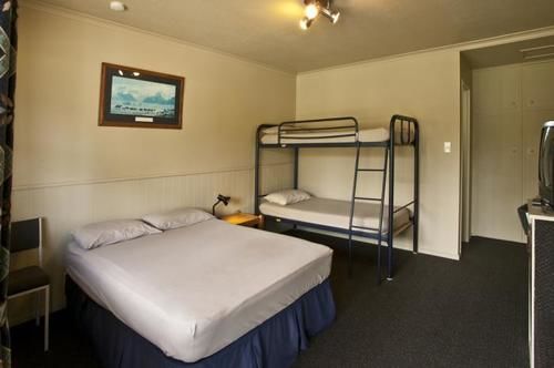Hotel Te Anau Kiwi Holiday Park 20
