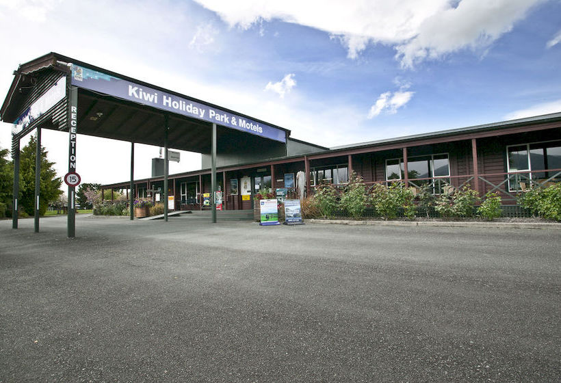 Hotel Te Anau Kiwi Holiday Park 3