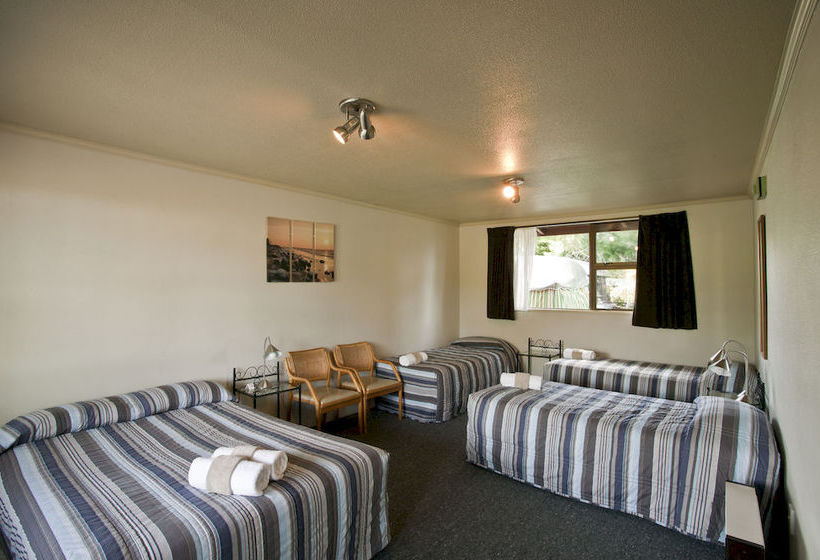 Hotel Te Anau Kiwi Holiday Park 9
