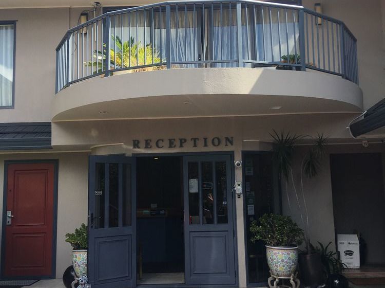 Motel Cornwall Park Motor Inn 1