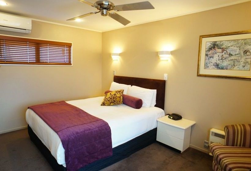 Motel Cornwall Park Motor Inn 11