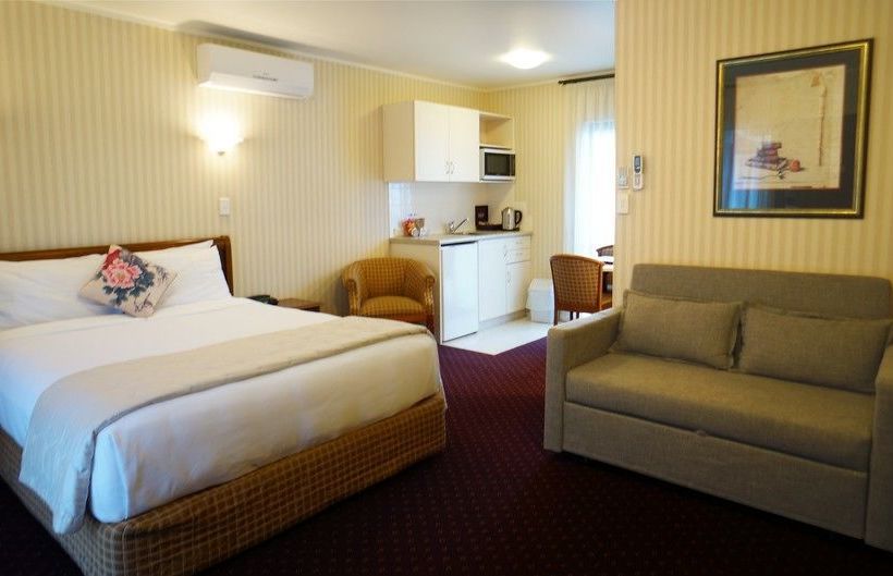 Motel Cornwall Park Motor Inn 18