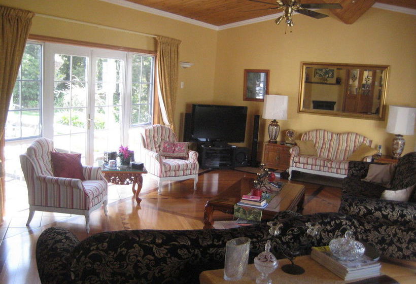 Pensión Keriwin House 14