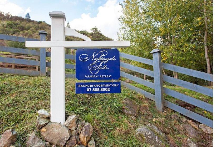 Pension Nightingale Falls Farmstay Retreat 3