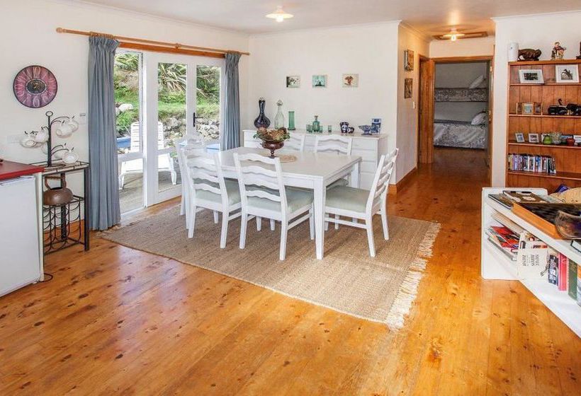 Pension Nightingale Falls Farmstay Retreat 5