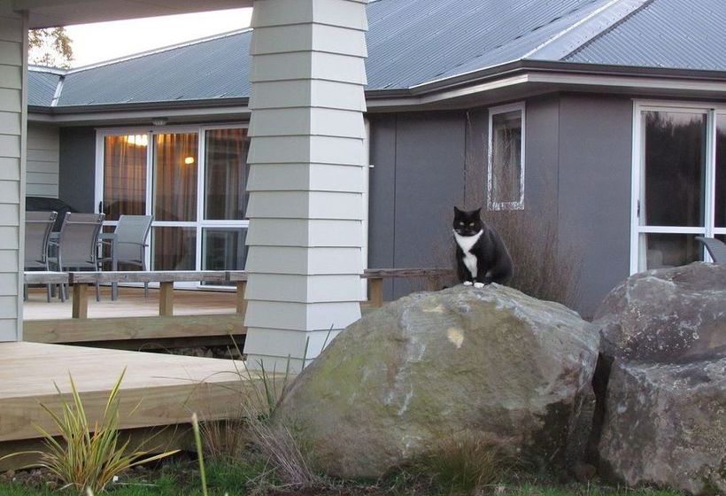 Bed and Breakfast Tongariro Suites At The Rocks 12