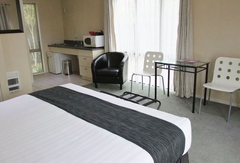 Abbella Lodge Motel 10