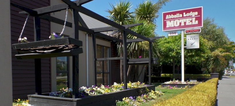 Abbella Lodge Motel 3