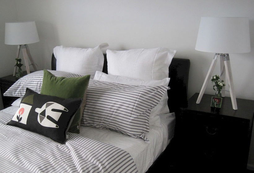 Acorns Wellington Apartment 2