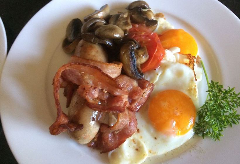 Bed and Breakfast Blairgowrie House 12