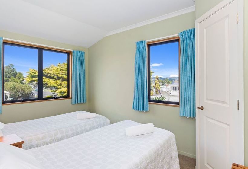 Boatshed Motel Apartments 15