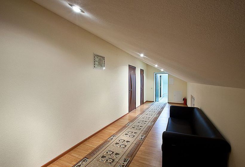 Hotel California Na Pokrovke 1