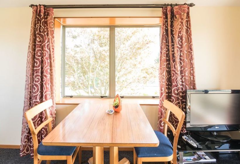 Motel Central Park Motor Lodge 6