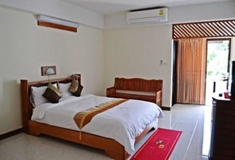 Riverfront Hotel Mukdahan 7