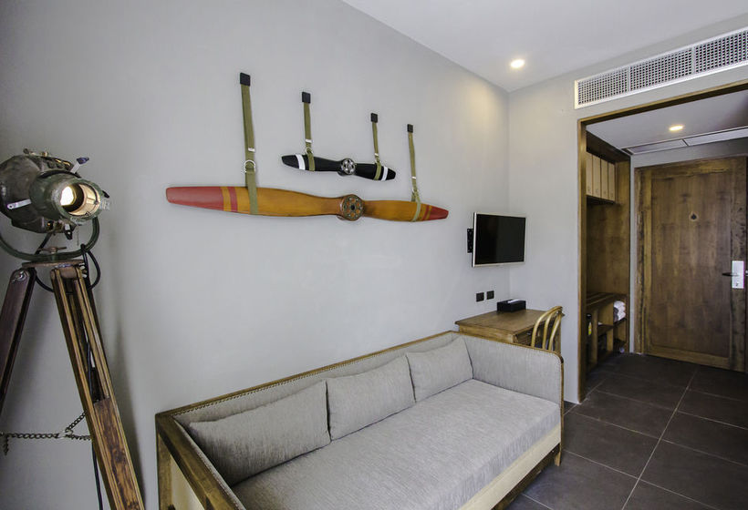 Hotel Marina Express Aviator Phuket Airport 1