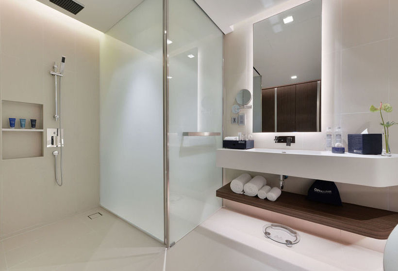 Dream Phuket Hotel & Spa 1