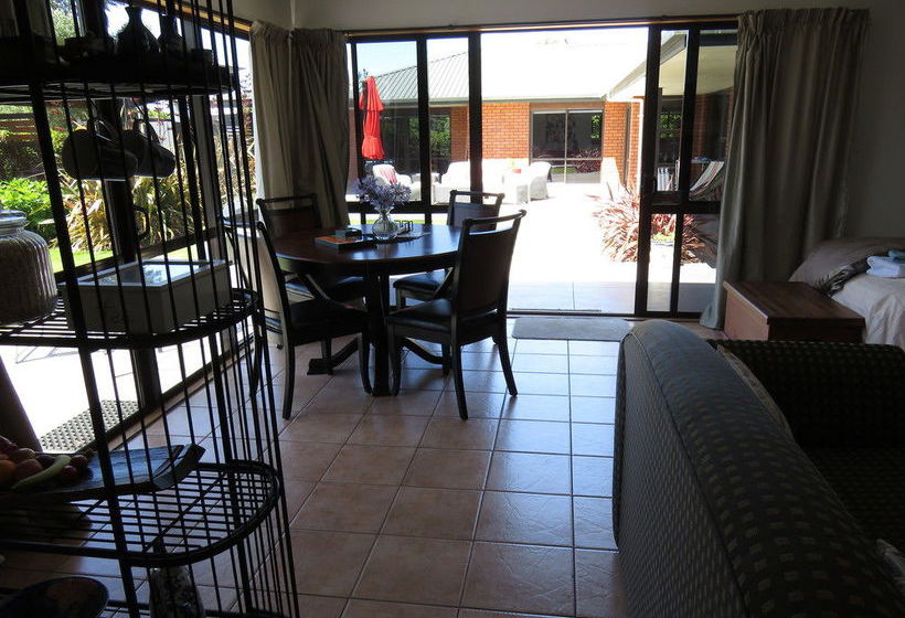 Bed and Breakfast Maples On Harewood 11