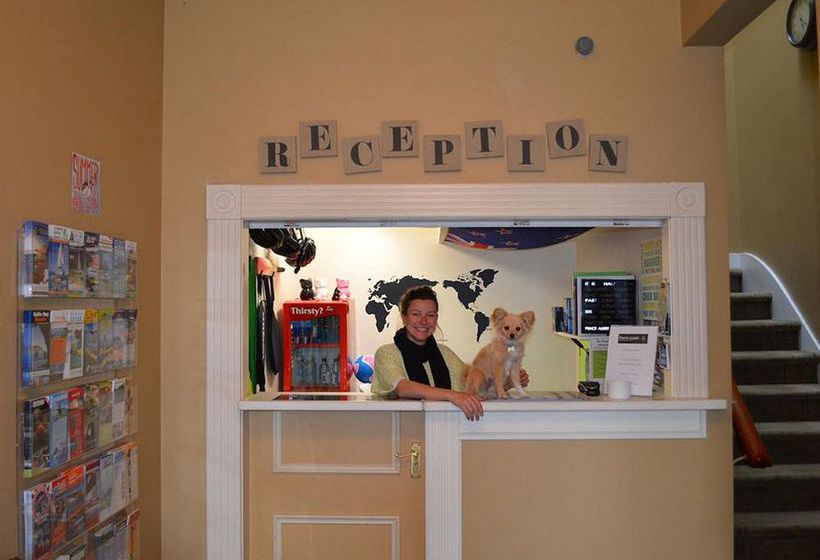 Hostel The Prince Albert Backpackers And Bar 20